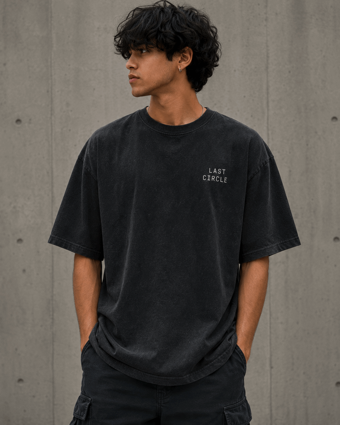 Last Circle Target Drop-Shoulder Graphic T-Shirt – Washed Black