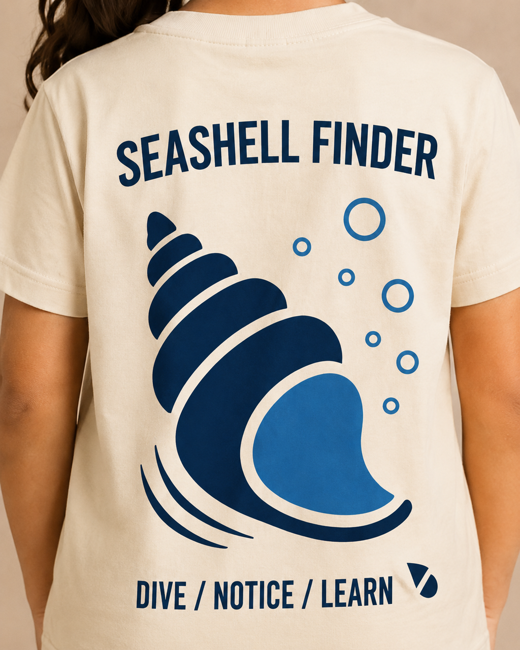 Seashell Finder Kids T-Shirt – Off-White